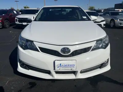 Used 2014 Toyota Camry SE Sedan for sale in St. Joseph MO