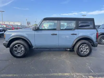 New 2025 Ford Bronco Base SUV/Crossover for sale in St. Joseph MO