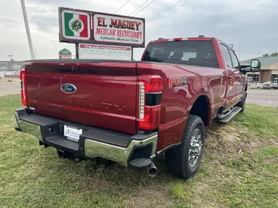 New 2026 Ford F-350 Super Duty Lariat Crew Cab Truck for sale in St. Joseph MO
