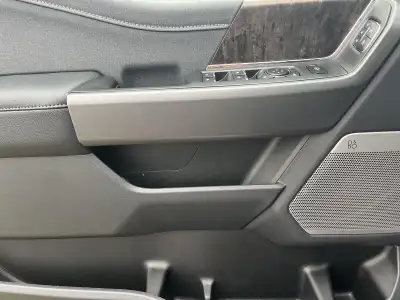 New 2026 Ford F-350 Super Duty Lariat Crew Cab Truck for sale in St. Joseph MO