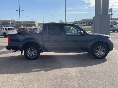Used 2021 Nissan Frontier SV Crew Cab Truck for sale in Grand Island NE