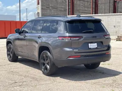 Used 2024 Jeep Grand Cherokee L for sale in Grand Island NE