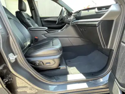 Used 2024 Jeep Grand Cherokee L for sale in Grand Island NE