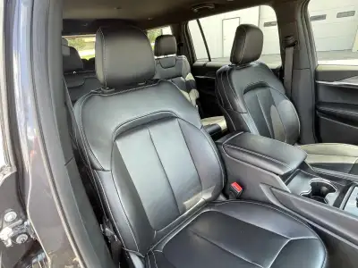 Used 2024 Jeep Grand Cherokee L for sale in Grand Island NE