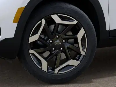 New 2025 Kia Seltos SX SUV/Crossover for sale in St. Joseph MO