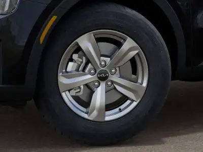 New 2025 Kia Sorento LX SUV/Crossover for sale in St. Joseph MO