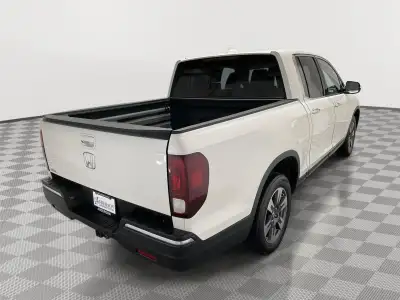 Used 2019 Honda Ridgeline RTL-E Crew Cab Truck for sale in St. Joseph MO Used 2019 Honda Ridgeline RTL-E Crew Cab Truck for sale in St. Joseph MO