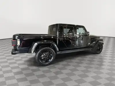 Used 2022 Jeep Gladiator High Altitude Crew Cab Truck for sale in St. Joseph MO Used 2022 Jeep Gladiator High Altitude Crew Cab Truck for sale in St. Joseph MO