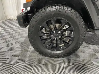 Used 2022 Jeep Gladiator High Altitude Crew Cab Truck for sale in St. Joseph MO Used 2022 Jeep Gladiator High Altitude Crew Cab Truck for sale in St. Joseph MO