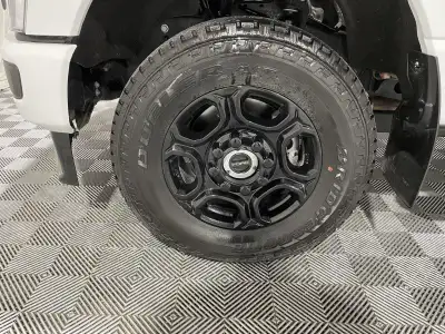 Used 2025 Ford Super Duty F-250 SRW XL Regular Cab Truck for sale in St. Joseph MO Used 2025 Ford Super Duty F-250 SRW XL Regular Cab Truck for sale in St. Joseph MO