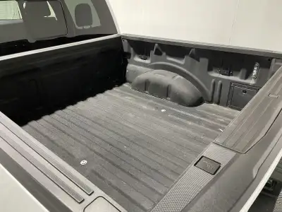 Used 2024 Ford F-150 XLT Crew Cab Truck for sale in St. Joseph MO Used 2024 Ford F-150 XLT Crew Cab Truck for sale in St. Joseph MO