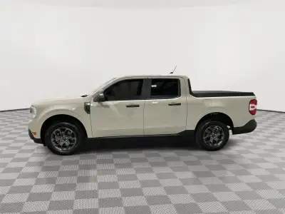 Used 2024 Ford Maverick XLT Crew Cab Truck for sale in St. Joseph MO Used 2024 Ford Maverick XLT Crew Cab Truck for sale in St. Joseph MO