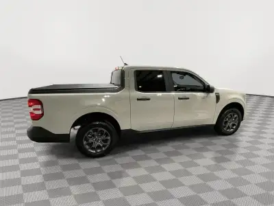 Used 2024 Ford Maverick XLT Crew Cab Truck for sale in St. Joseph MO Used 2024 Ford Maverick XLT Crew Cab Truck for sale in St. Joseph MO
