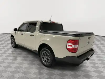 Used 2024 Ford Maverick XLT Crew Cab Truck for sale in St. Joseph MO Used 2024 Ford Maverick XLT Crew Cab Truck for sale in St. Joseph MO