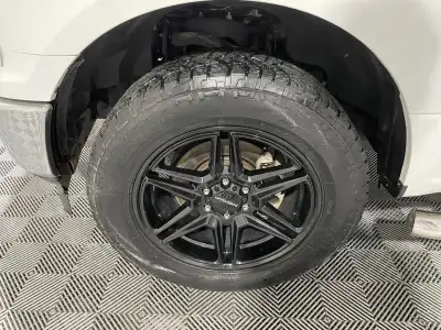 Used 2019 Ford F-150 XLT Crew Cab Truck for sale in St. Joseph MO Used 2019 Ford F-150 XLT Crew Cab Truck for sale in St. Joseph MO