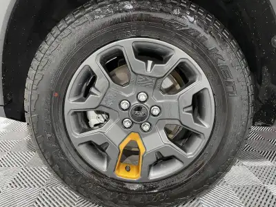 Used 2024 Ford Maverick Lariat Crew Cab Truck for sale in St. Joseph MO Used 2024 Ford Maverick Lariat Crew Cab Truck for sale in St. Joseph MO