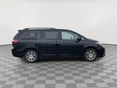 Used 2020 Toyota Sienna XLE Minivan for sale in Grand Island NE Used 2020 Toyota Sienna XLE Minivan for sale in Grand Island NE