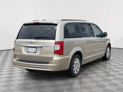 Used 2015 Chrysler Town and Country Touring Minivan for sale in Grand Island NE Used 2015 Chrysler Town and Country Touring Minivan for sale in Grand Island NE
