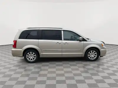 Used 2015 Chrysler Town and Country Touring Minivan for sale in Grand Island NE Used 2015 Chrysler Town and Country Touring Minivan for sale in Grand Island NE