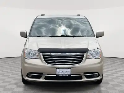 Used 2015 Chrysler Town and Country Touring Minivan for sale in Grand Island NE Used 2015 Chrysler Town and Country Touring Minivan for sale in Grand Island NE