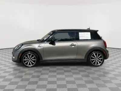 Used 2020 MINI Hardtop 2 Door Cooper S Hatchback for sale in Lincoln NE Used 2020 MINI Hardtop 2 Door Cooper S Hatchback for sale in Lincoln NE