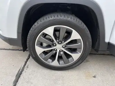 Used 2022 Jeep Cherokee Limited SUV/Crossover for sale in Lincoln NE Used 2022 Jeep Cherokee Limited SUV/Crossover for sale in Lincoln NE