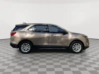 Used 2019 Chevrolet Equinox LS SUV/Crossover for sale in Lincoln NE Used 2019 Chevrolet Equinox LS SUV/Crossover for sale in Lincoln NE