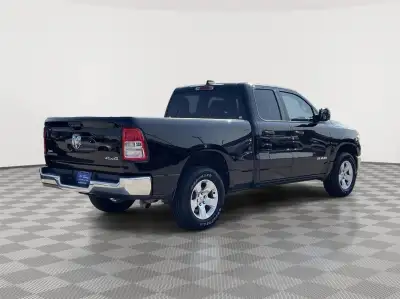Used 2021 Ram 1500 Big Horn Crew Cab Truck for sale in Lincoln NE Used 2021 Ram 1500 Big Horn Crew Cab Truck for sale in Lincoln NE