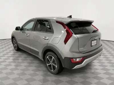 Used 2025 Kia Niro LX SUV/Crossover for sale in St. Joseph MO Used 2025 Kia Niro LX SUV/Crossover for sale in St. Joseph MO