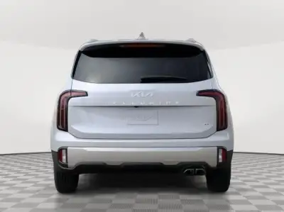 Used 2025 Kia Telluride SX-Prestige SUV/Crossover for sale in St. Joseph MO Used 2025 Kia Telluride SX-Prestige SUV/Crossover for sale in St. Joseph MO