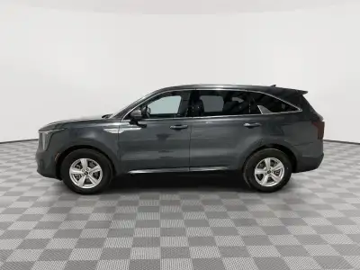 Used 2024 Kia Sorento LX SUV/Crossover for sale in St. Joseph MO Used 2024 Kia Sorento LX SUV/Crossover for sale in St. Joseph MO