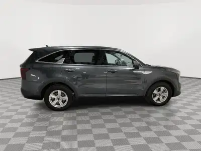 Used 2024 Kia Sorento LX SUV/Crossover for sale in St. Joseph MO Used 2024 Kia Sorento LX SUV/Crossover for sale in St. Joseph MO
