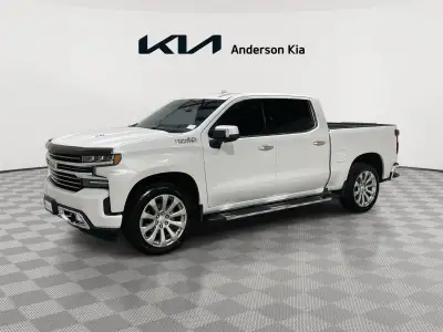 Used 2019 Chevrolet Silverado 1500 High Country Crew Cab Truck for sale in St. Joseph MO Used 2019 Chevrolet Silverado 1500 High Country Crew Cab Truck for sale in St. Joseph MO