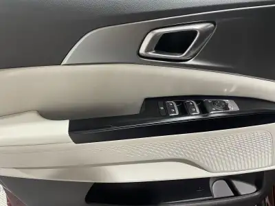 Used 2024 Kia Carnival LX Minivan for sale in St. Joseph MO Used 2024 Kia Carnival LX Minivan for sale in St. Joseph MO