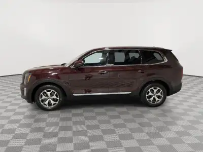 Used 2021 Kia Telluride EX SUV/Crossover for sale in St. Joseph MO Used 2021 Kia Telluride EX SUV/Crossover for sale in St. Joseph MO
