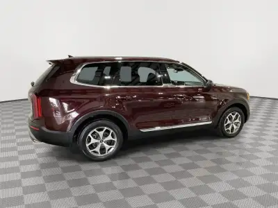 Used 2021 Kia Telluride EX SUV/Crossover for sale in St. Joseph MO Used 2021 Kia Telluride EX SUV/Crossover for sale in St. Joseph MO