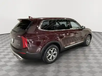 Used 2021 Kia Telluride EX SUV/Crossover for sale in St. Joseph MO Used 2021 Kia Telluride EX SUV/Crossover for sale in St. Joseph MO