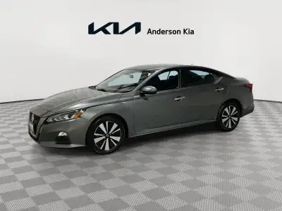 Used 2021 Nissan Altima 2.5 SV Sedan for sale in St. Joseph MO Used 2021 Nissan Altima 2.5 SV Sedan for sale in St. Joseph MO