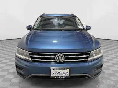 Used 2020 Volkswagen Tiguan SE SUV/Crossover for sale in St. Joseph MO Used 2020 Volkswagen Tiguan SE SUV/Crossover for sale in St. Joseph MO