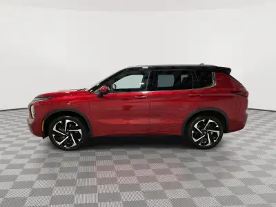 Used 2023 Mitsubishi Outlander SEL SUV/Crossover for sale in St. Joseph MO Used 2023 Mitsubishi Outlander SEL SUV/Crossover for sale in St. Joseph MO
