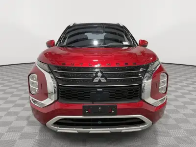 Used 2023 Mitsubishi Outlander SEL SUV/Crossover for sale in St. Joseph MO Used 2023 Mitsubishi Outlander SEL SUV/Crossover for sale in St. Joseph MO