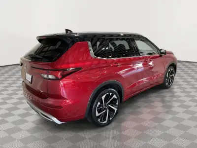 Used 2023 Mitsubishi Outlander SEL SUV/Crossover for sale in St. Joseph MO Used 2023 Mitsubishi Outlander SEL SUV/Crossover for sale in St. Joseph MO